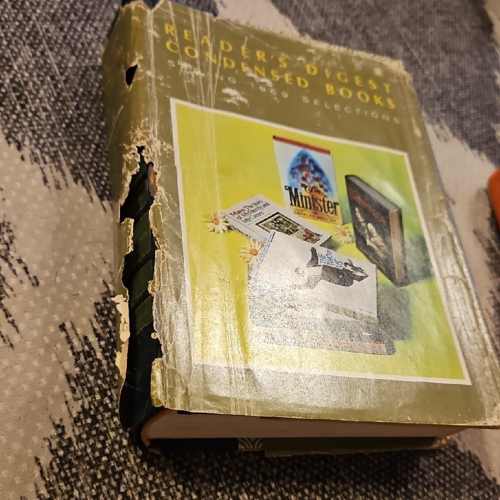 Reader's Digest Condensed Books - Classic Green Hardcover Edition - Picture 2 of 4